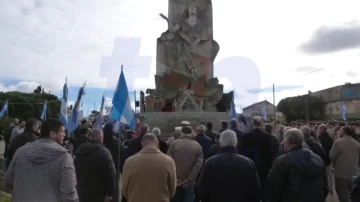 Emotivo acto para conmemorar la participación de la Prefectura en la guerra de Malvinas