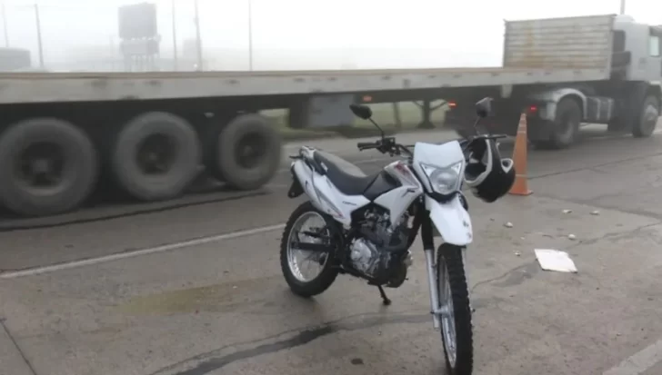 Otro accidente en la ruta 88: un motociclista herido