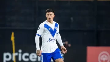 Vélez igualó sin goles ante Peñarol y clasificó primero en su grupo