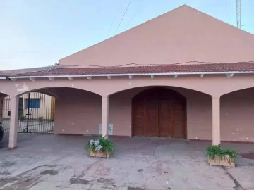 Trabajos en la Parroquia Santa Teresita