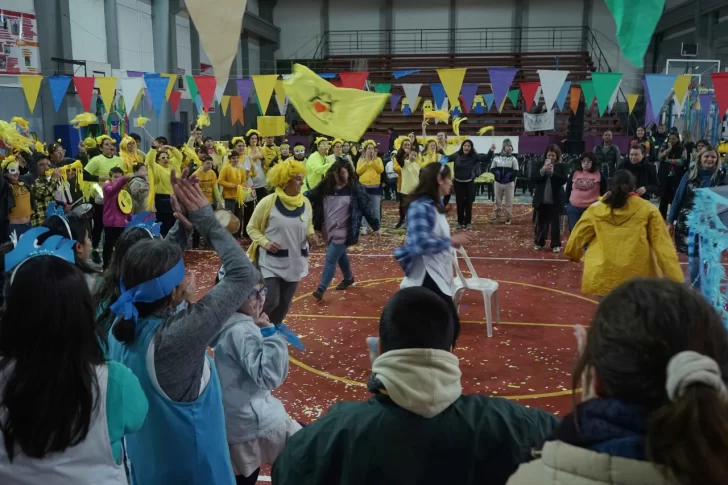 Llega la Estudiantina de Educación Especial