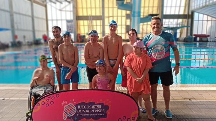 “Todos al Agua” de Necochea brilló en la fase regional de los Bonaerenses y clasificó finalistas a la etapa provincial