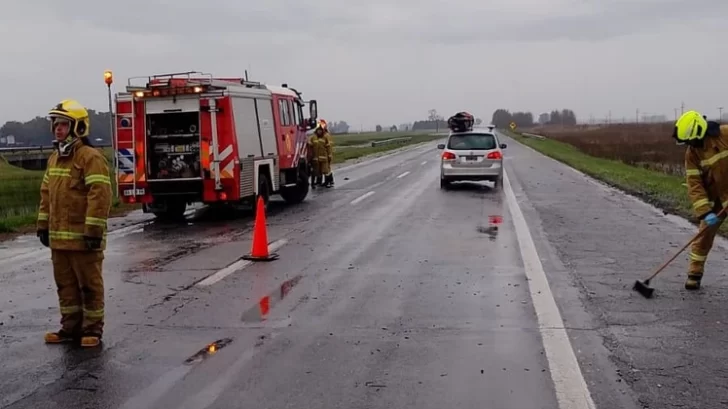 Fatal accidente en Ruta 2: conductor a contramano provoca choque frontal y muere