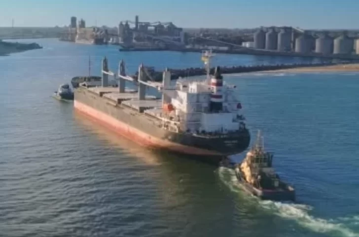 Intensa actividad en Puerto Quequén: 18 barcos operarán en la primera quincena de agosto