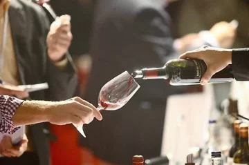 Cerca de Necochea: dónde y cuándo se realiza la primera feria de vinos locales