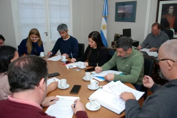 Tasa Portuaria, Designación del EMSUR y Zona Fría debates de una nueva sesión