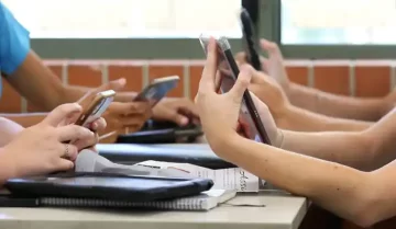 La Legislatura bonaerense aprobó la prohibición de celulares en las escuelas