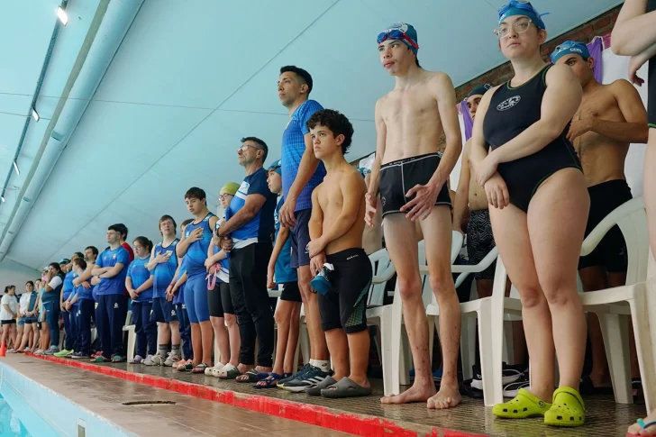 FOTO-Nacional-Todos-al-Agua-25-3-728x485