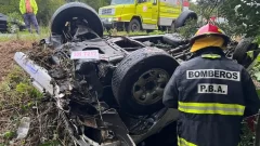 Fatal accidente en Batán: murió un hombre al volcar su camioneta 4×4