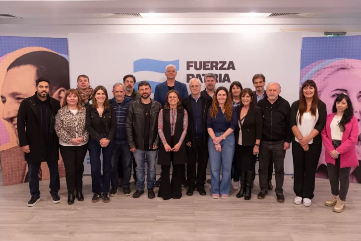 Con Jimena López se reunieron los candidatos bonaerenses de Fuerza Patria