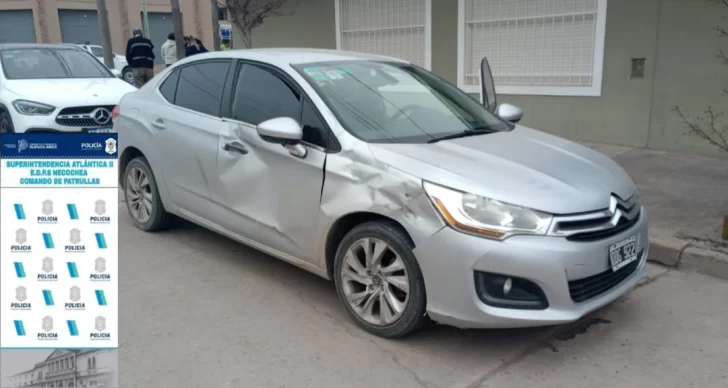 Choque entre un auto y una moto robada: un joven al Hospital