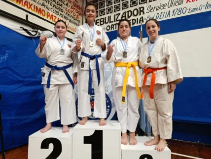 Abril-Barria-Tamara-POzal-podio-728x548