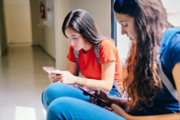 Educación y capacitación: docentes y alumnos frente al desafío de la IA