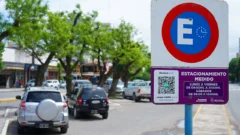 Proponen que sólo se cobre el estacionamiento medido de Lunes a viernes de 10 a 17