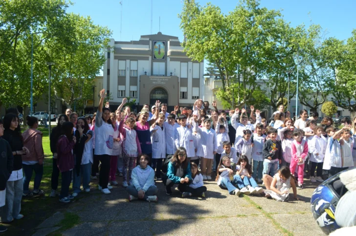 ¿A qué escuela de nuestra ciudad distinguió UNICEF?