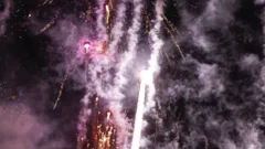 Video: imponente banderazo de los hinchas de Racing en la previa ante Flamengo