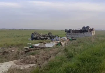 Choque y vuelco fatal: un camionero murió tras impactar contra una camioneta