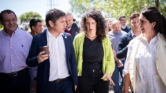 Kicillof recorrió obras y volvió a cuestionar a Milei por la paralización de centros de primera infancia