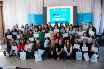 Más de 100 mujeres participaron del “Curso ejecutivo de finanzas para emprendedoras”