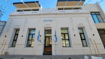 La Universidad en Lobería difundió su oferta académica
