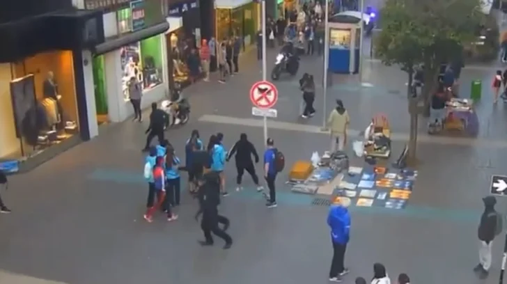 Robo de moto y furiosa fuga: joven atropelló a un policía en una espectacular persecución