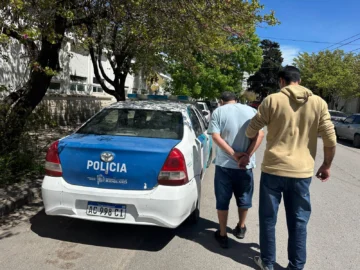 Aprehendido por intentar irse sin pagar de un hotel
