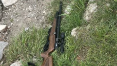 Interceptan a un hombre que cazaba en la ribera del Río Quequén