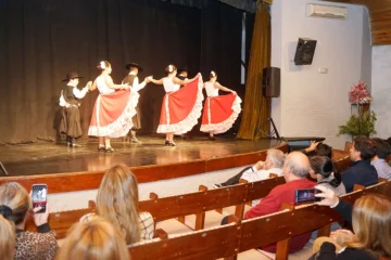 Se festejó el 55º Aniversario del Teatro Municipal con una gala artística