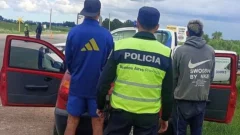 Aprehenden dos hombres con estupefacientes en un control vehicular