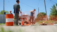 Amplían red de gas en Quequén que beneficia a hogares y al Maternal Barquito de Papel