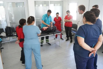 18-11-FOTO-curso-prehospitalario-728x486