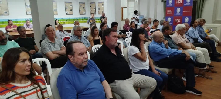 582498277_10239413164763534_7173877304898312978_n-728x328