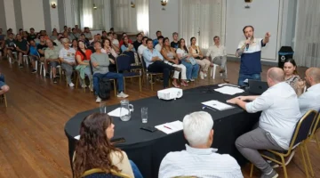 Taxistas, remiseros, colectiveros y comerciantes se capacitaron en el programa “Ojos en Alerta”