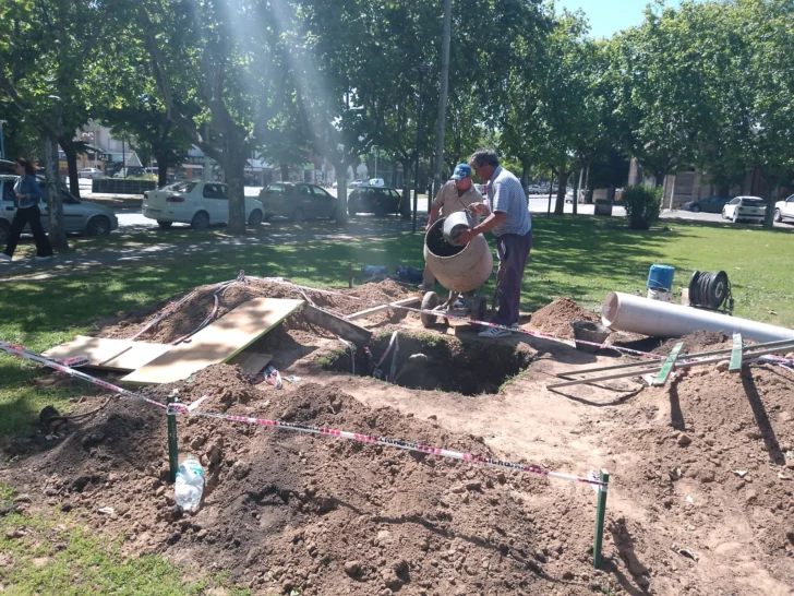 FOTO-trabajos-Arbol-Navidad-728x546