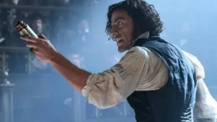 Cómo es “Frankenstein”, la nueva versión que arrasa en Netflix