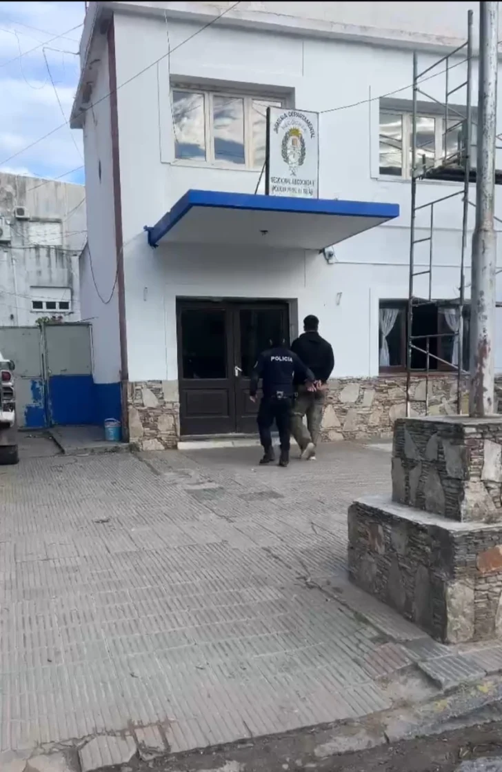 Disturbios nocturnos: detenidos y un herido tras doble intervención policial