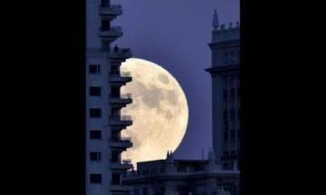 Horario y Claves para ver la Superluna más Grande del Año, Hoy, Miércoles 5 de Noviembre