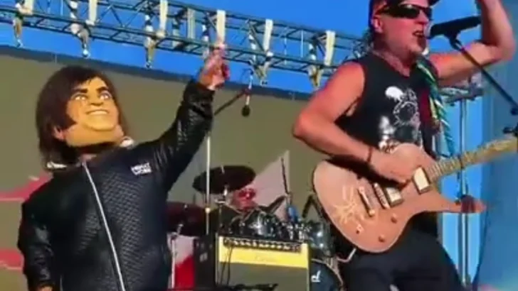 La Renga subió a “Javier Milei“ al escenario y sorprendió a todos en Luján