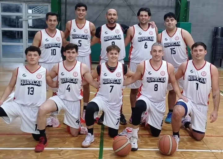 IAE recibe a Huracán de Necochea para abrir las semis del básquet marplatense