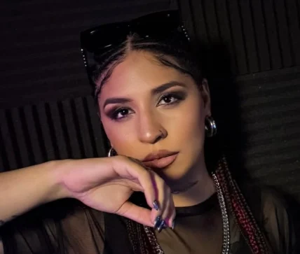 Screenshot_20251122_0151532