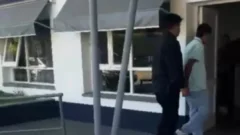 Tres aprehendidos tras agredir a un hombre que perdió dos dientes