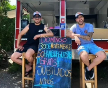 El food truck de 47 y 56 vuelve a cocinar gratis para jubilados y niños