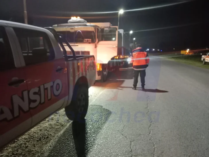 Choferes de Camiones infraccionados por cruzar el puente Dardo Rocha