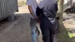 Detienen a un hombre por una causa de tenencia ilegal de arma de guerra