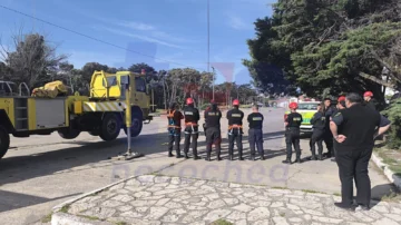 Capacitación sobre uso de hidroelevadores a cargo de la Dirección de Bomberos
