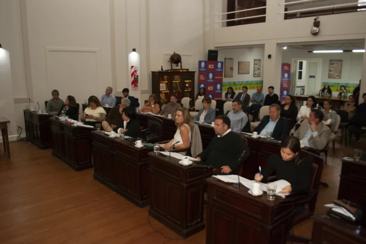 Los concejales también aprobaron la concesión del ex balneario ACA