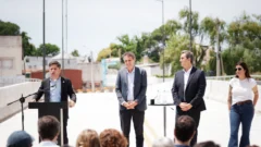 Kicillof inauguró el nuevo Puente Gogna sobre el Río Luján