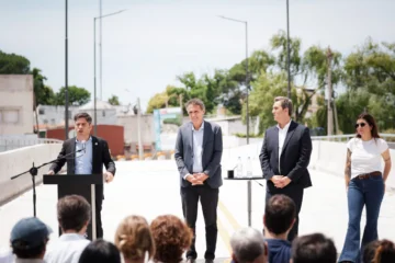 Kicillof inauguró el nuevo Puente Gogna sobre el Río Luján