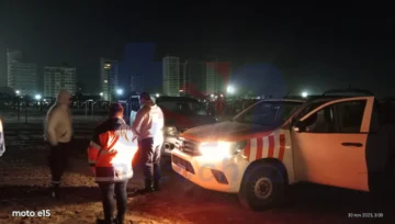 Detectaron dos camionetas en zona prohibida de playa