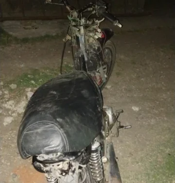 Menor interceptado tras intento de trasladar una moto robada